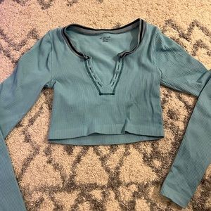 Blue Long Sleeve Urban Outfitters Go For Gold Top, SIZE XS/S